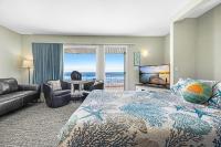 Oceanfront Family Suite - Full Kitchen - Beach Access - Pool & Hot Tub - B&B Lincoln City