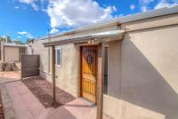 Modern and Quiet Living Central - B&B Tucson
