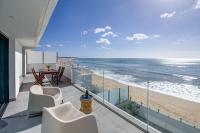 Premium Beachfront 2BD AC WiFi Ocean Balcony - B&B Armação de Pêra