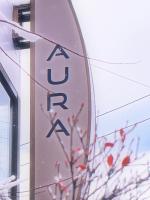 AURA YUZAWA Apartment Hotel - Spacious 1Bedroom Apartment with Large Living Room Sleeps 4 to 6, Bedroom with 2-Double Beds, Living Room with 1-Double Bed & 1-Sofa Bed - Chambres d’hôtes Yuzawa