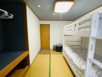 Tweepersoonskamer met 2 Aparte Bedden