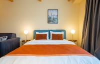 Studio Apartment with Balcony