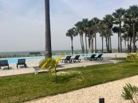 Gem Waterfront Butterfly Appartement - B&B Bijilo