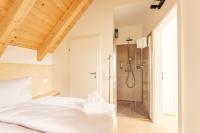 Three-Bedroom Chalet with Sauna 3