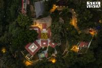 StayVista at Everdale with Heated Pool, Pet friendly, Bathtub - B&B Dehradun