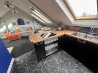 Sleek City Centre Loft with Views - B&B Lincoln