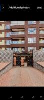 Executive 2bedroom Glory towers waiyaki way - Chambres d'hôtes Nairobi