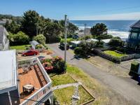 Coastal Livin - B&B Newport