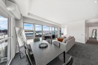 QV Stays Waterfront 2 Bed 2 Bath at Princes Wharf - Ferienwohnung Auckland