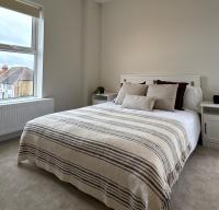 Central Aldershot Private room, Near Station & Town Centre - B&B Aldershot