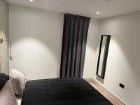 Modern 2BR Apartment in Piccadilly - B&B Manchester