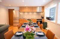 Apartamento de 3 dormitorios con balcón