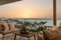 15 Scrub Rd - A Modern Coastal Luxury Retreat - Bed and Breakfast Coolum Beach