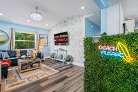 Tiki Hut, Htd Pool, Bar & Putting Greens Near Ave - B&B Delray Beach