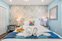 Tiki Hut, Htd Pool, Bar & Putting Greens Near Ave - B&B Delray Beach