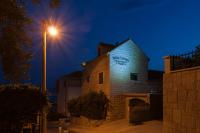 Apartments Larsen - B&B Omiš