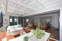 Caracal 54 - B&B Yzerfontein