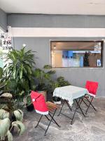 Yolk Room 1 Bangsue - Near MRT - B&B Bangkok