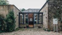 The Little House Luxury Cotswolds Stunning Views - B&B Elkstone