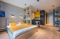 One-Bedroom Apartment with Balcony
