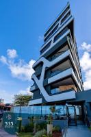 Relaxe com vista espetacular para o Farol da Barra - B&B Salvador