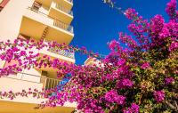 421 Júpiter Apartamento - Vista lateral al mar y a las montañas - Playa a 600 metros - B&B Benalmádena