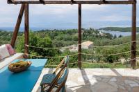 Triade IONICA Villas by Rodostamo Collection - B&B Kassiopi