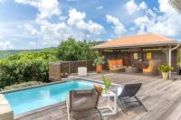 Villa Vue Mer, piscine, proche de la plage et Golf Trois Ilets - Chambres d’hôtes Les Trois-Îlets