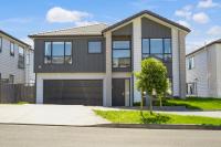 Spacious Home - 2 Lounges, Gym - Deck near Manukau - Chambres d’hôtes Auckland