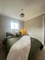 Two-Bedroom Apartment with Balcony