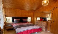 Big Apartment nearby Interlaken Parking - B&B Ringgenberg