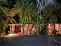 Royal Palm Cottage Hawaii - B&B Hakalau