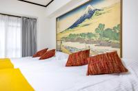 Namba Kuromon House 701 - Bed and Breakfast Osaka