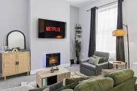 Comfy & Spacious Home, Fast Wi-Fi , free Parking, Sleeps 7 , Long Stays Welcome, Bury city centre - Ferienwohnung Bury