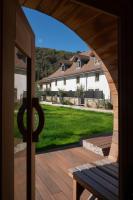 Pavillon sur le Lac 3 - L'Ophélie - B&B Conjux