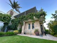 Mountain Garden Villa - Ferienwohnung Rosch Pina