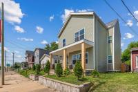 Derby- Bourbon Trail 4BR Pool Table Villa - Ferienwohnung Louisville