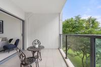26E ABNB-Style 3BR with 2 Free Parking, Walk to Chinatown burwood - B&B Sydney