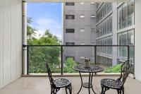26E ABNB-Style 3BR with 2 Free Parking, Walk to Chinatown burwood - Chambres d'hôtes Sydney