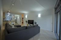 Seaside Village Escape - Two Bedroom Apartment - Big Bay - B&B Città del Capo