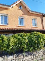 T2 fonctionnel 5 pers, jardin, parking, accès A12 - Ferienwohnung Chanas