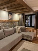 Two-Bedroom Apartment with Mountain View