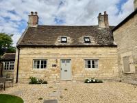 Cosy Rutland Cottage I 2BR I Near Stamford I Free private Parking by Belmont Places - Chambres d'hôtes Ketton