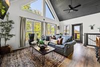 New Listing Special - Epic Views - Hot Tub-Dogs Welcome - B&B Sevierville
