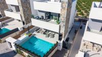 Almendro 40 2v6 Santa Rosalia Resort dolby atmos 4k cinema Biggest pool in the almendro line up ! pool table ! & Much more ! - B&B Torre-Pacheco