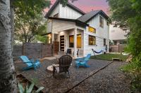 East Side Haven - Blocks from Local Food Legends - Bed and Breakfast Austin