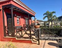 Villa Consuelo - Quiet Location Close to Resorts - Chambres d’hôtes Buzanada