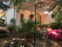 Apartment mit 1 Schlafzimmer und Garten