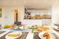 have-a-nice-Stay - Penthouse I Innenstadt I wenige Minuten zum Bahnhof I riesige Dachterrasse - Chambres d'hôtes Ahrensburg