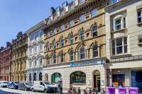 Chancery Lane luxurious 2 Bed 2 Bath Apartment - Chambres d’hôtes Londres